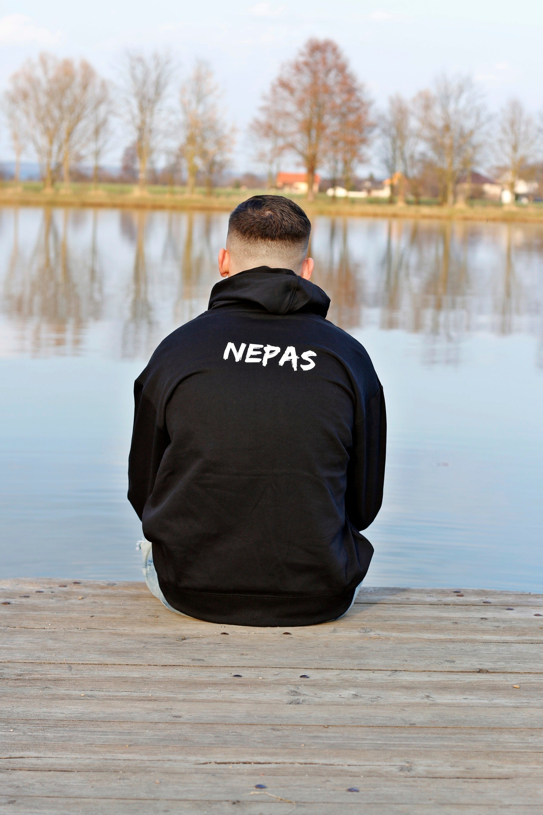 Mikina NEPAS - černá